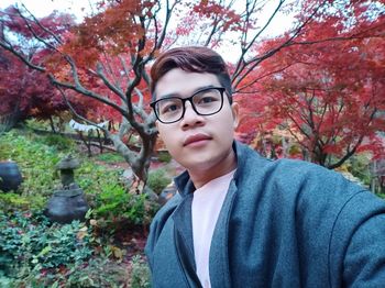eyeglasses