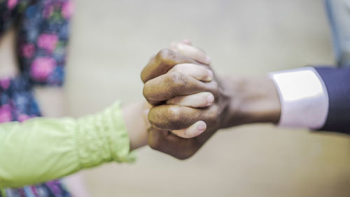 Close-up of man hand