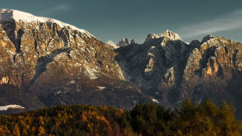 Autumnal dolomites in the afternoon