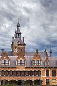 Ooidonk castle is a castle in the city of deinze, east flanders, belgium