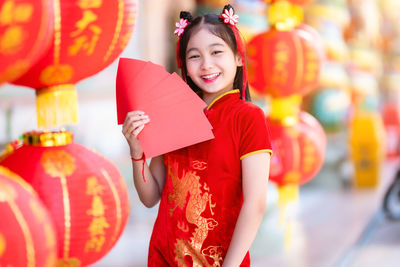 Portrait of a smiling young woman