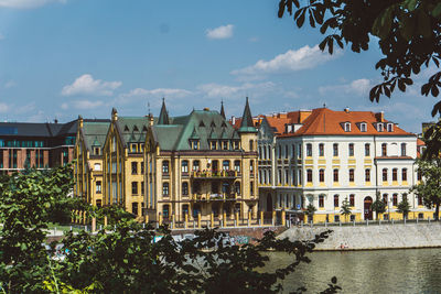 Wroclaw is like a fairy tale with cute houses, river, and dwarves.