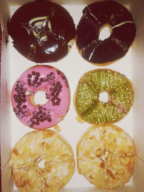 J.CO Donuts & Coffee