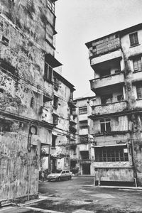 Buildings in city