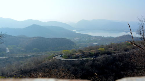 Scenic view of mountains against sky nahargarh fort jaipur rajasthan.