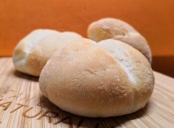 Close-up of bread on cutting board