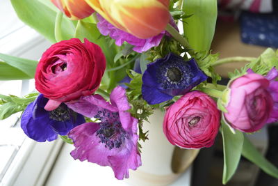 Close-up of pink rose bouquet