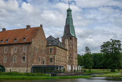 The castle of raesfeld in germany