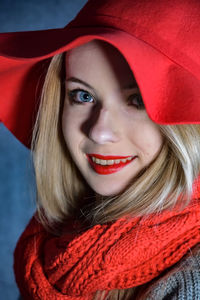 Portrait of a smiling young woman