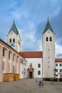 Freising cathedral is a romanesque basilica in freising, bavaria, germany