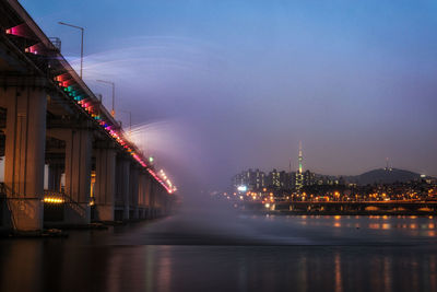 Banpo bridge fountain show at night in seoul, south korea