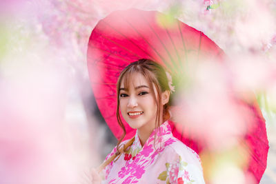 Portrait of a smiling young woman