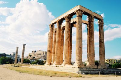 Temple of olympian zeus against cloudy sky