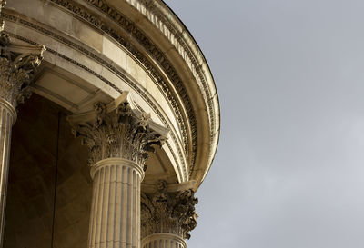 Columns, st paul's cathedral