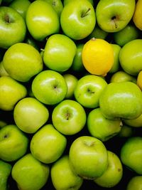 Full frame shot of granny smith apples