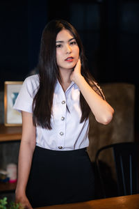 Portrait of a beautiful young woman