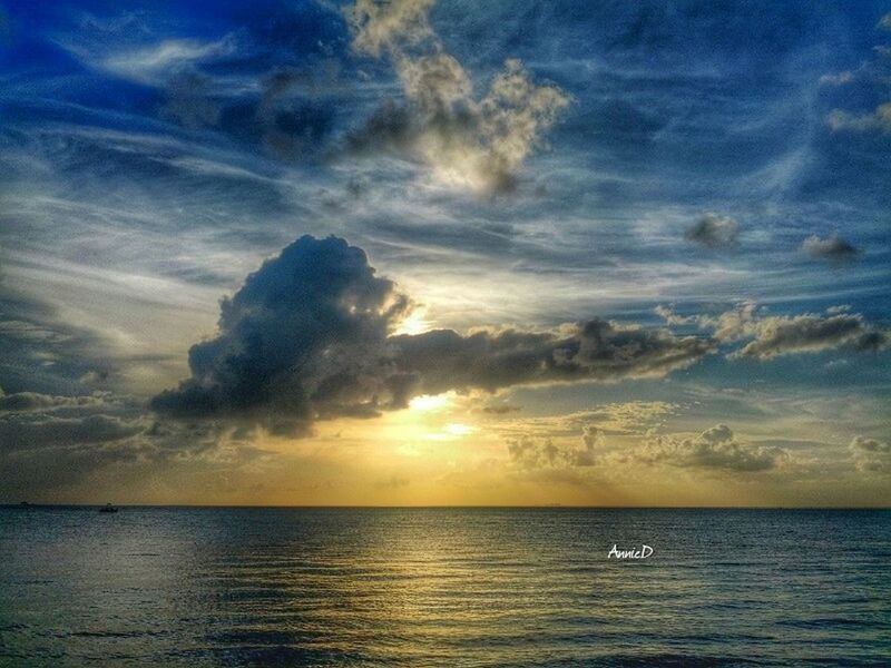 sea, horizon over water, water, scenics, sky, tranquil scene, tranquility, beauty in nature, waterfront, sunset, cloud - sky, nature, idyllic, cloud, seascape, rippled, cloudy, reflection, sun, outdoors