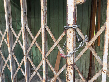 Close-up of rusty metal fence