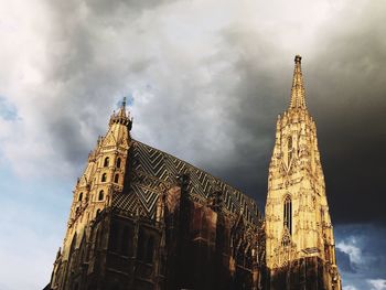 Low angle view of st stephen cathedral against cloudy sky