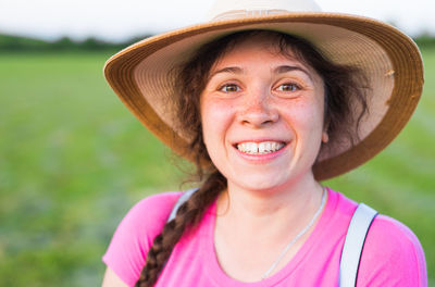 Portrait of a smiling young woman