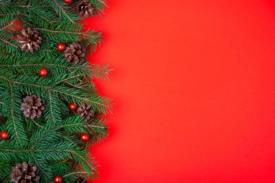 Christmas tree against red background