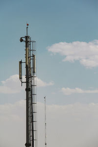 Telecommunication antenna for mobile communication and internet in karaj city, iran