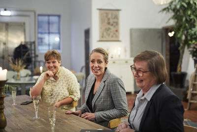 Group of women at meeting in cafe