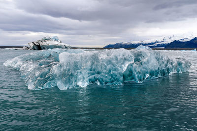 Scenic view of crystalt iceberg in jokulsarlon