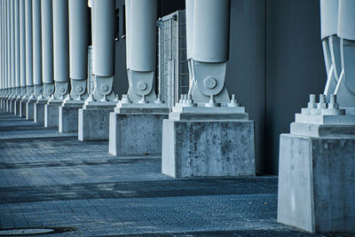 Row of pillars 