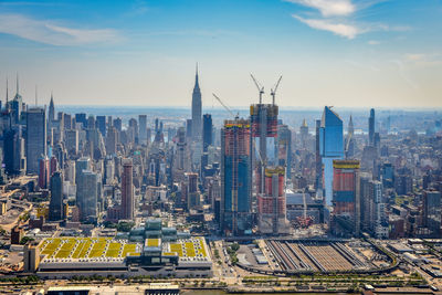 Aerial view of manhattan financial district skyline, nyc.