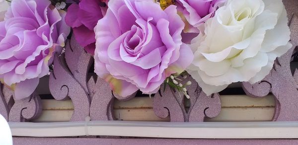 Close-up of pink rose bouquet