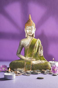 Buddha statue