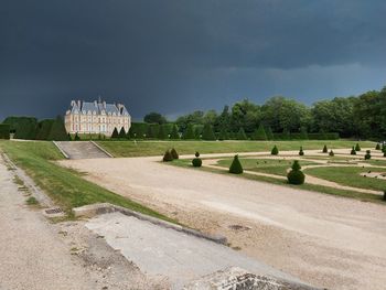 Scenic view of park against sky