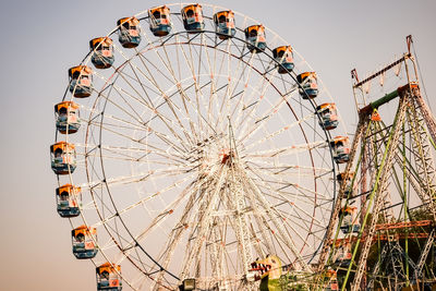 amusement park ride