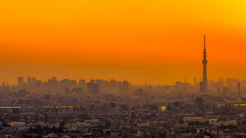 Panoramic dawn view of tokyo city. famous tokyo skytree and senso-ji temple with sumida river.