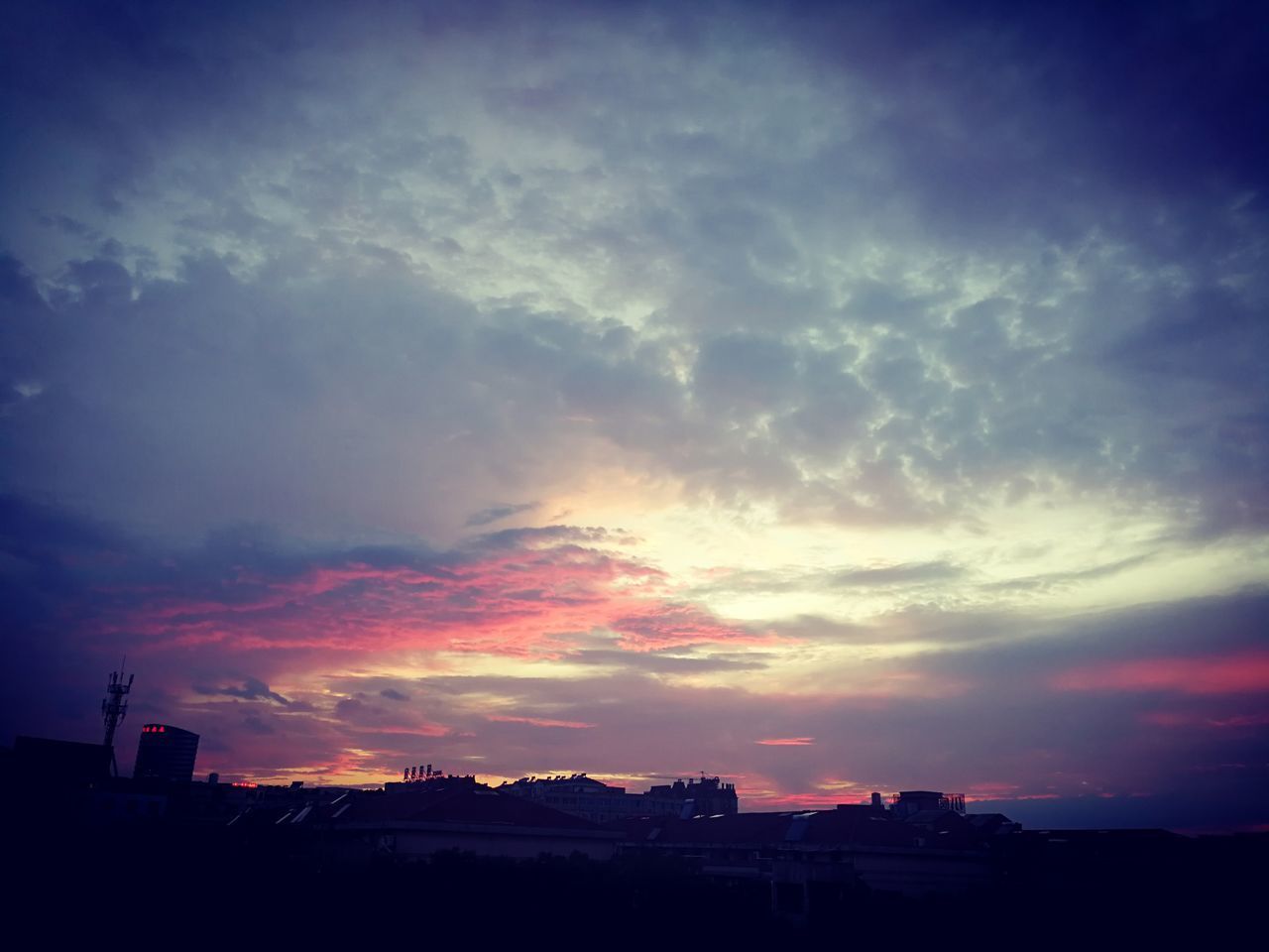 SCENIC VIEW OF DRAMATIC SKY OVER SILHOUETTE TREES