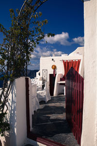 Entrance of house in oia village at santorini