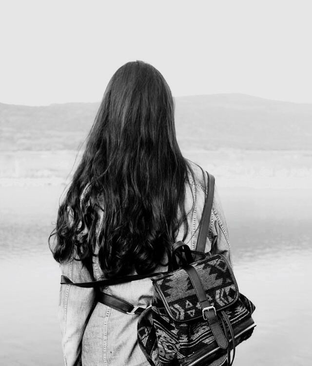 sea, rear view, water, lifestyles, leisure activity, waist up, long hair, horizon over water, beach, clear sky, person, young adult, headshot, side view, young women, focus on foreground, nature, tranquility