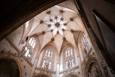Low angle view of ceiling