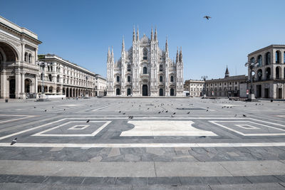 Milano, piazza del duomo durante il covid-19