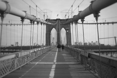 Tilt-shift image of brooklyn bridge