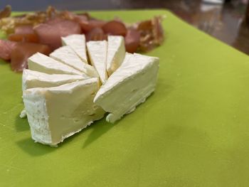 Close-up of lemon in plate on table