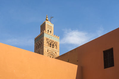 Koutoubia mosque minaret and exterior n marrakech