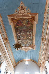 Low angle view of ceiling of building