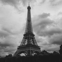 The magnificence in the eiffel tower