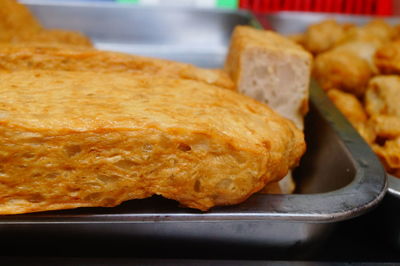 Close-up of bread in plate on table