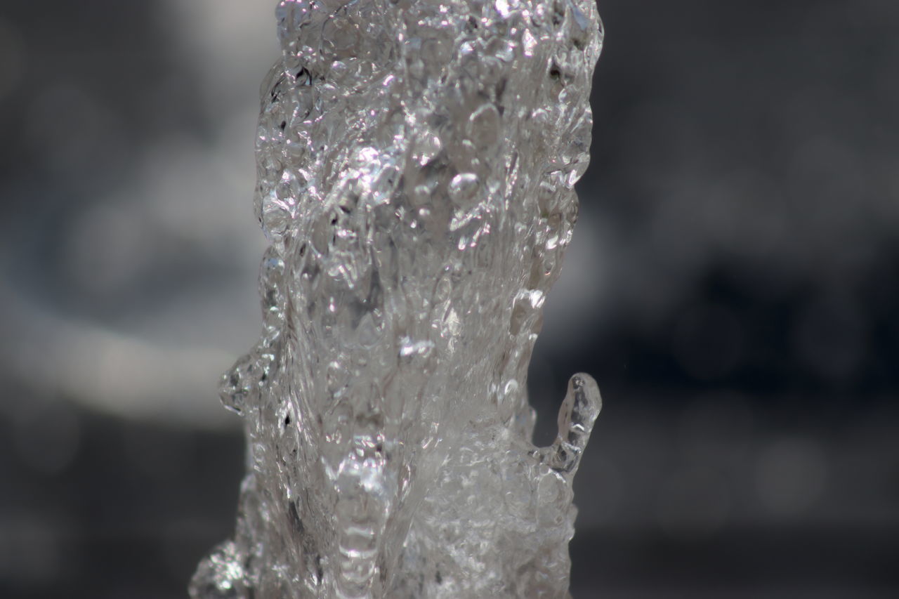 ice, macro photography, freezing, close-up, water, focus on foreground, nature, no people, drop, motion, splashing, cold temperature, purity, branch, outdoors, crystal, studio shot, frozen, bubble