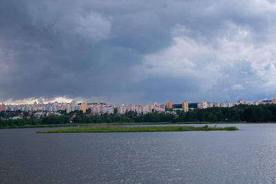 Pilsen buildings and lake