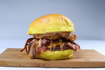 Close-up of burger on cutting board