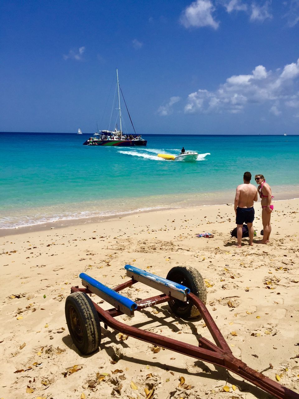 PEOPLE ON BEACH